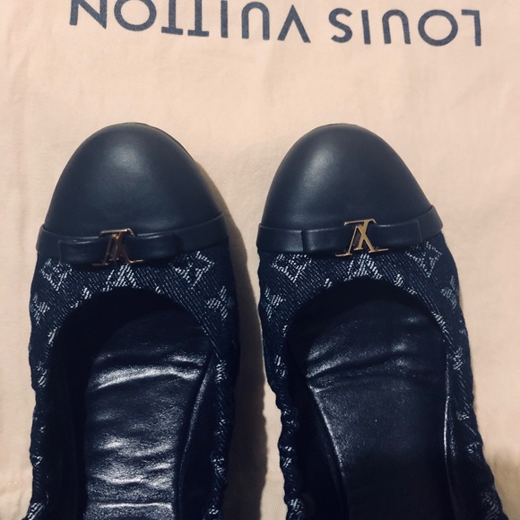 Louis Vuitton shoes! - Picture 8 of 8